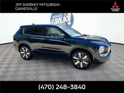 New 2025 Mitsubishi Outlander SE