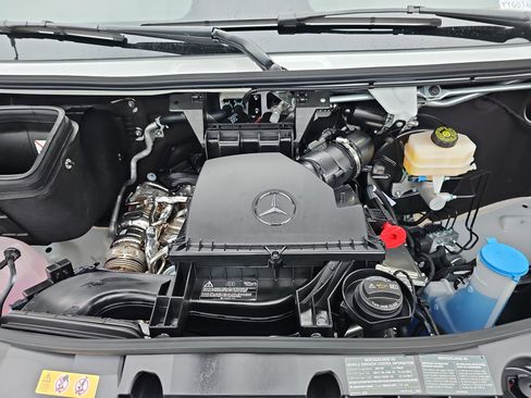 New 2026 Mercedes-Benz Sprinter 2500 image 32