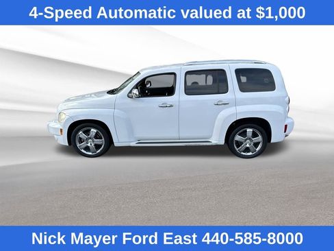 Used 2011 Chevrolet HHR LT w/ LT Preferred Equipment Group image 4