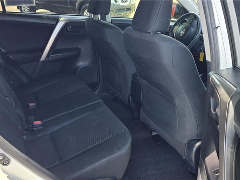 Used 2017 Toyota RAV4 LE w/ Carpet Mat Package FWD image 11