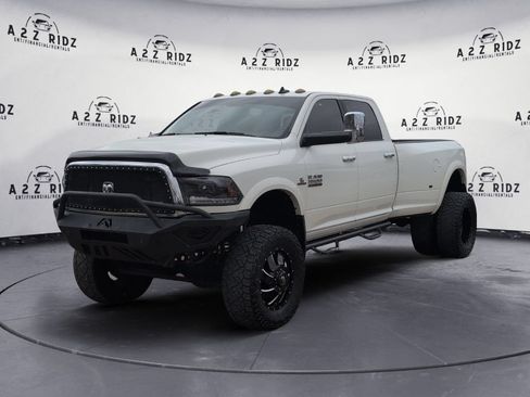 Used 2018 RAM 3500 Laramie AWD/4WD image 3