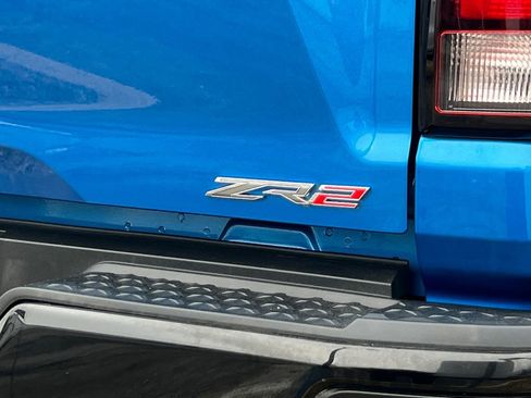 Used 2024 Chevrolet Colorado ZR2 w/ ZR2 Convenience Package III image 7