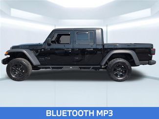 Certified 2022 Jeep Gladiator Willys video 2