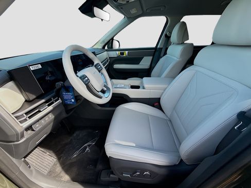 New 2026 Hyundai Santa Fe SEL FWD image 14