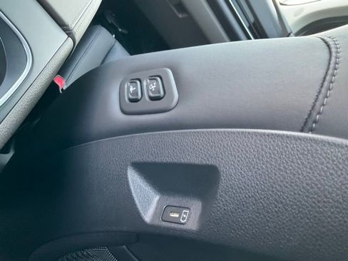 New 2026 Kia Carnival SX image 46