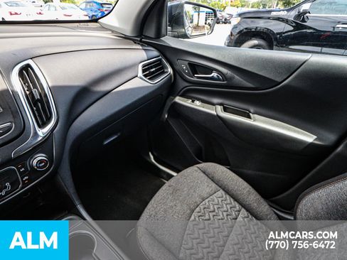 Used 2023 Chevrolet Equinox LT w/ LPO, Floor Liner Package image 49