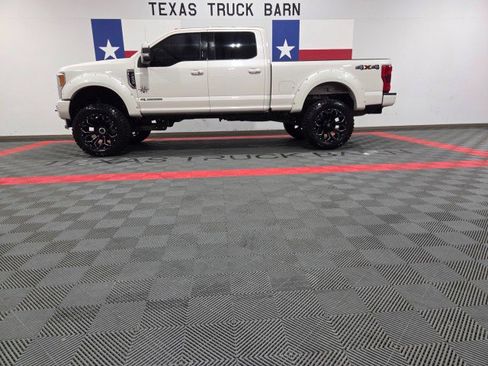 Used 2019 Ford F250 Lariat w/ Lariat Ultimate Package image 1