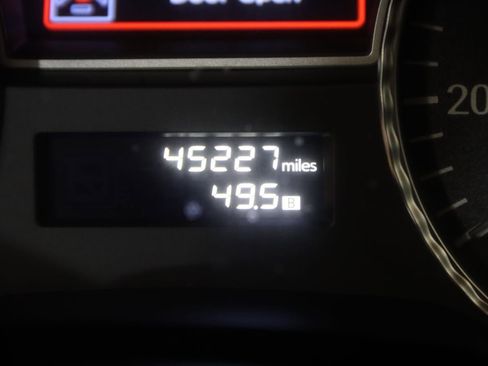 Used 2017 INFINITI QX60 Luxe image 17