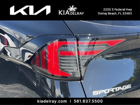 Used 2026 Kia Sportage EX image 7