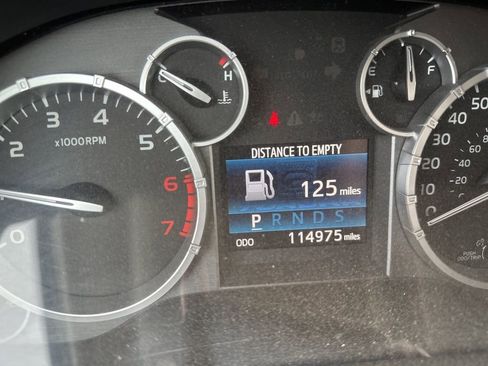 Used 2014 Toyota Tundra SR5 w/ TRD Off Road Package image 13