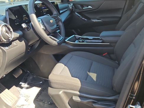 Used 2026 Chevrolet Equinox LT FWD image 20
