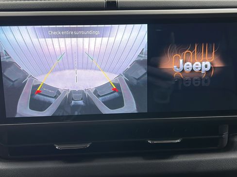 Used 2024 Jeep Wrangler High Altitude image 22