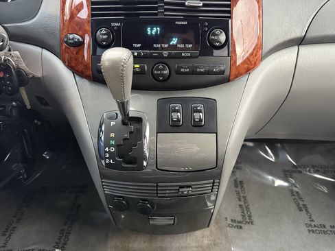 Used 2009 Toyota Sienna image 19