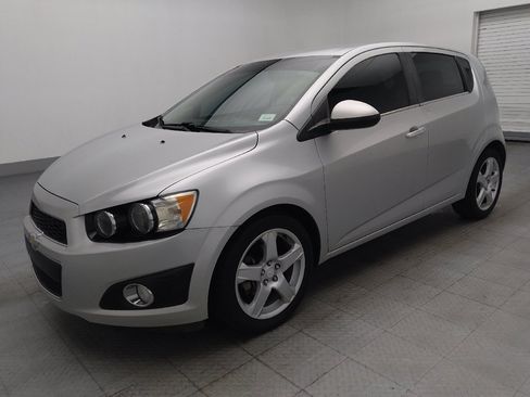 Used 2016 Chevrolet Sonic LTZ FWD image 2