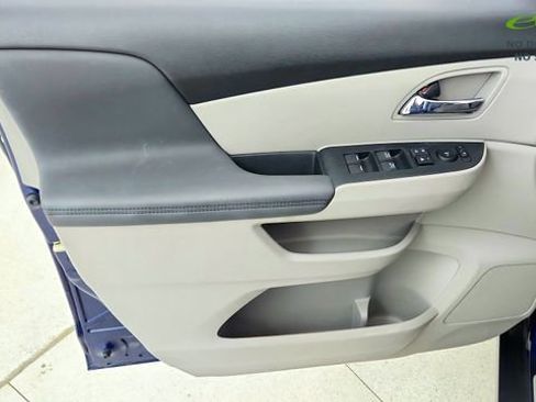 Used 2015 Honda Odyssey EX-L image 39