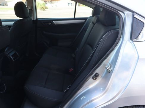 Used 2015 Subaru Legacy 2.5i Premium AWD/4WD image 20