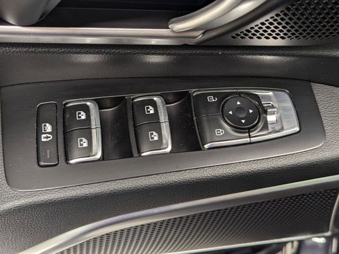 Used 2025 Kia Telluride S image 18