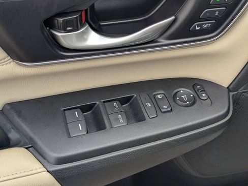 Certified 2022 Honda CR-V EX-L image 22