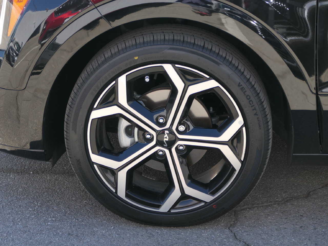 Certified 2023 Kia Niro SX Touring FWD image 10