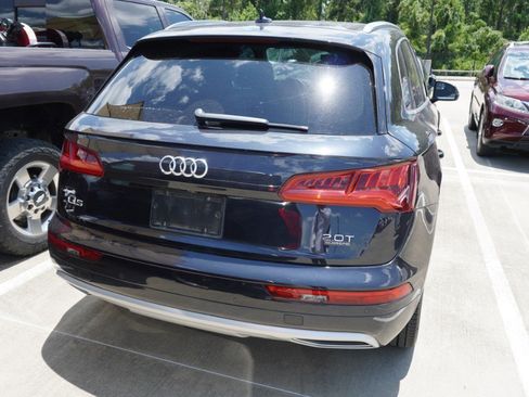 Used 2018 Audi Q5 2.0T Premium Plus w/ Premium Plus Package AWD/4WD image 6