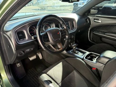 Used 2022 Dodge Charger Scat Pack w/ Dynamics Package image 10