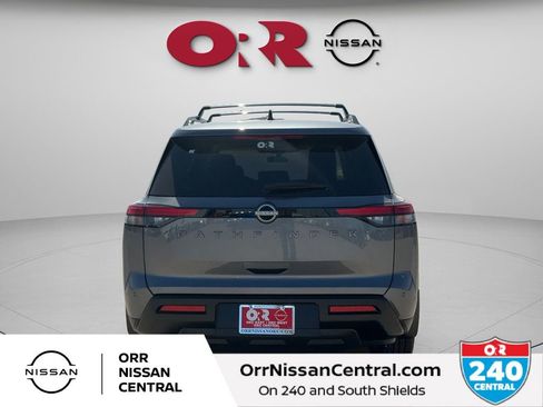 New 2026 Nissan Pathfinder SV image 6