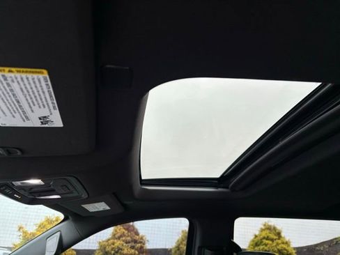 Used 2023 GMC Sierra 1500 AT4 w/ AT4 Premium Package image 14