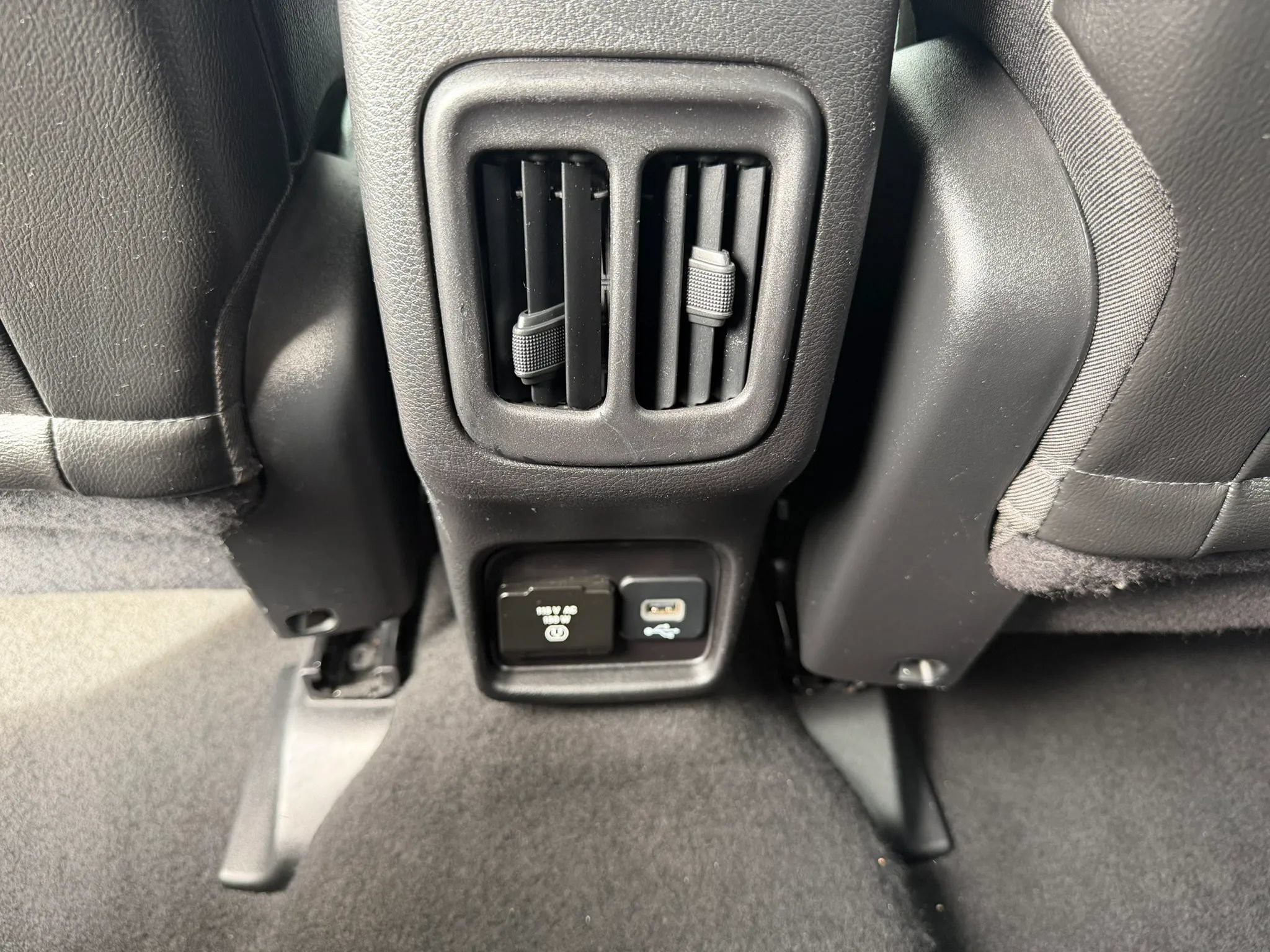 Used 2020 Jeep Compass Limited AWD/4WD image 34