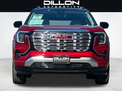 Used 2026 GMC Terrain Denali AWD/4WD image 9