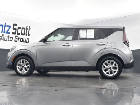 Certified 2023 Kia Soul LX w/ LX Technology Package image 27