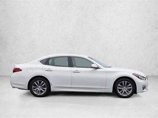 Used 2015 INFINITI Q70 3.7 video 4