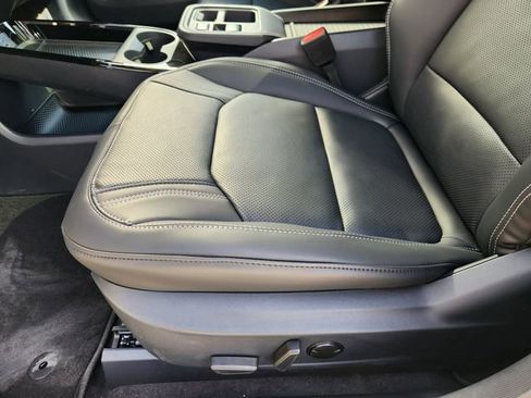 New 2026 Ford Mustang Mach-E Premium image 17