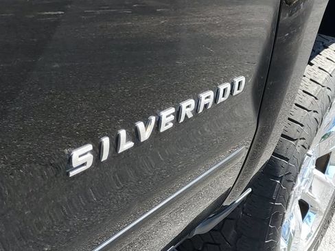 Used 2017 Chevrolet Silverado 1500 LT w/ All Star Edition AWD/4WD image 8