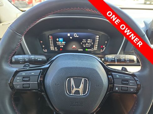 Used 2025 Honda Pilot Black Edition image 24