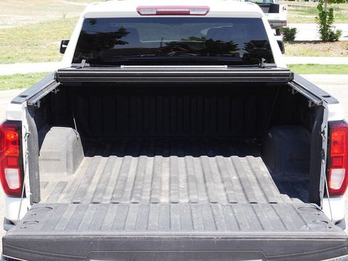 Used 2021 GMC Sierra 1500 Elevation w/ X31 Off-Road Package AWD/4WD image 58