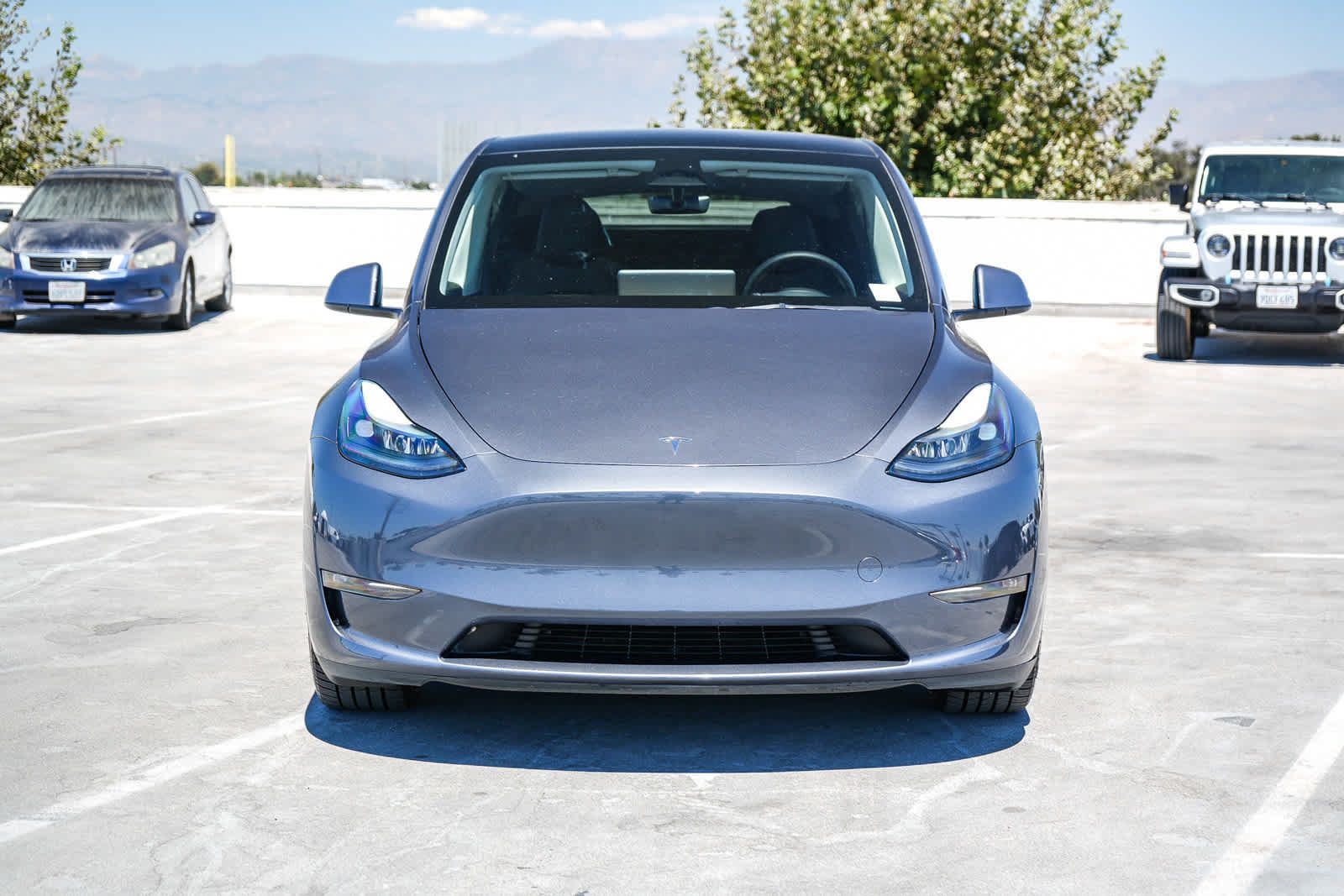 Used 2023 Tesla Model Y Performance AWD/4WD image 3