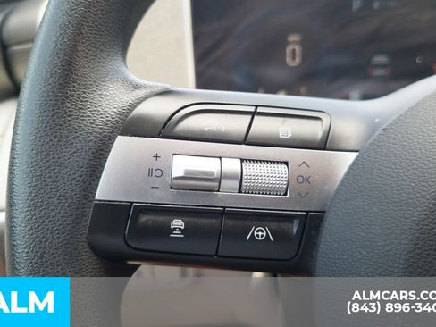 Used 2025 Hyundai Tucson SEL FWD image 11