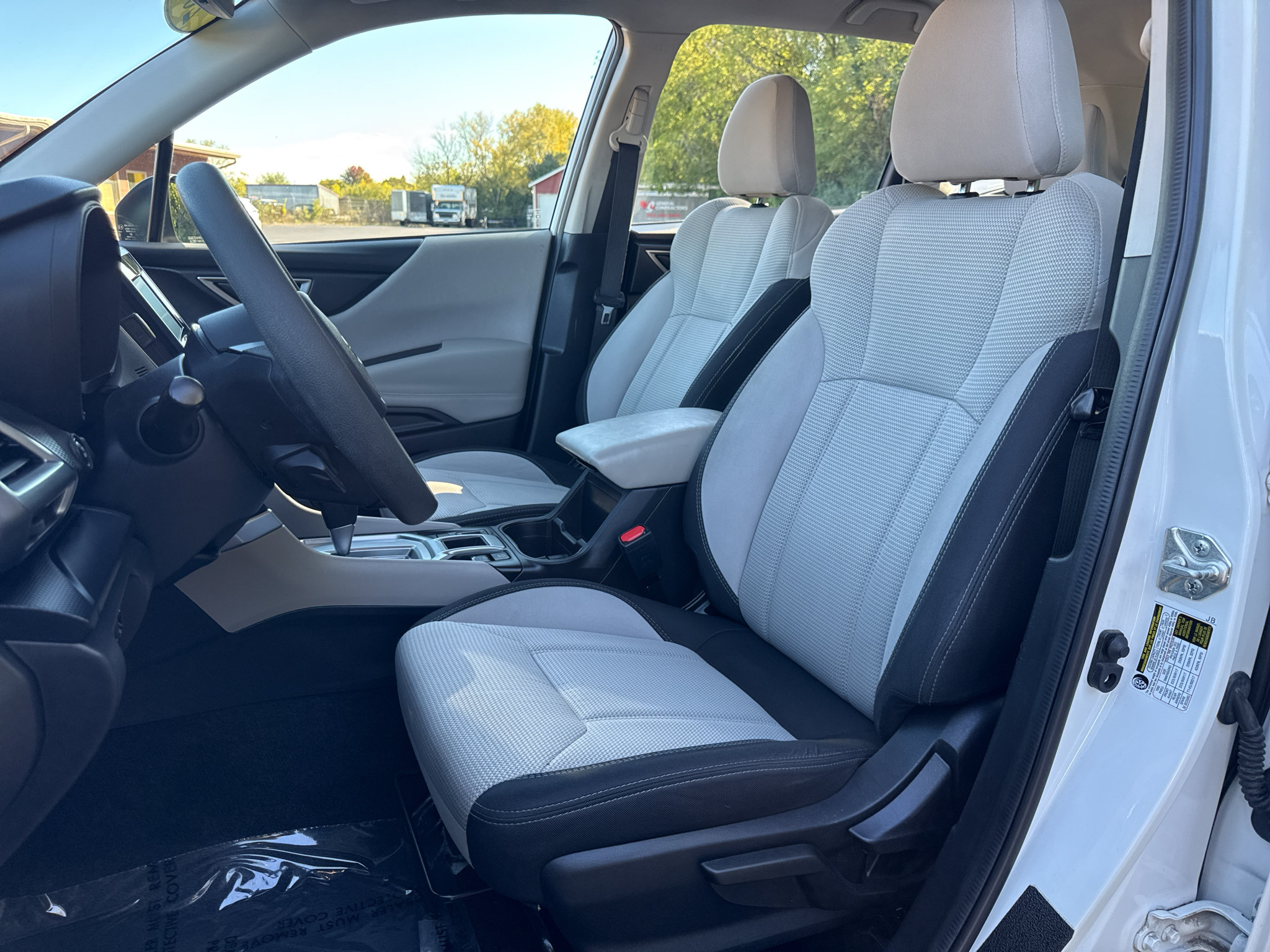 Used 2021 Subaru Forester AWD/4WD image 32
