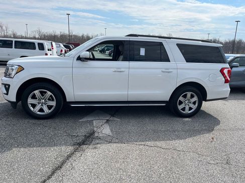 Used 2020 Ford Expedition Max XLT w/ Equipment Group 202A image 3