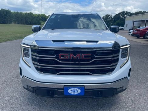 Used 2023 GMC Sierra 1500 SLT w/ SLT Convenience Package AWD/4WD image 10