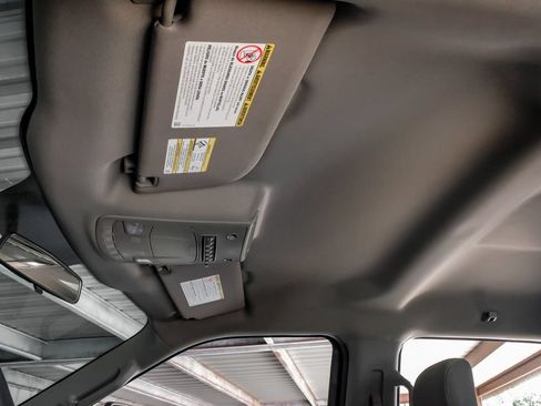 Used 2019 Ford F250 XLT w/ XLT Premium Package AWD/4WD image 27