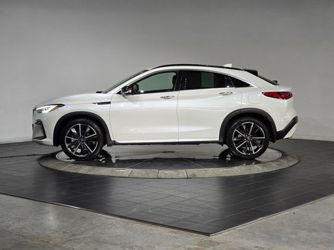 Used 2022 INFINITI QX55 Essential w/ Proassist Package image 6