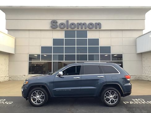 Used 2020 Jeep Grand Cherokee Limited image 1