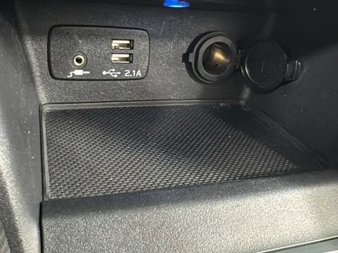 Used 2024 Subaru Forester Sport image 29