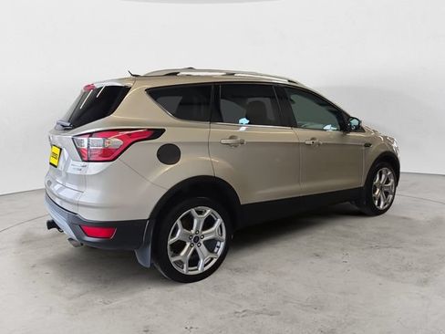 Used 2017 Ford Escape Titanium w/ Equipment Group 301A AWD/4WD image 5