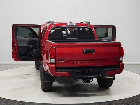 Used 2019 Toyota Tacoma SR w/ SR Convenience Package AWD/4WD image 14