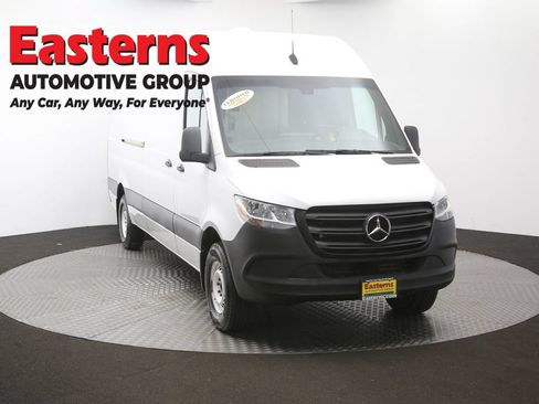 Used 2020 Mercedes-Benz Sprinter 2500 w/ Driver Convenience Package image 49