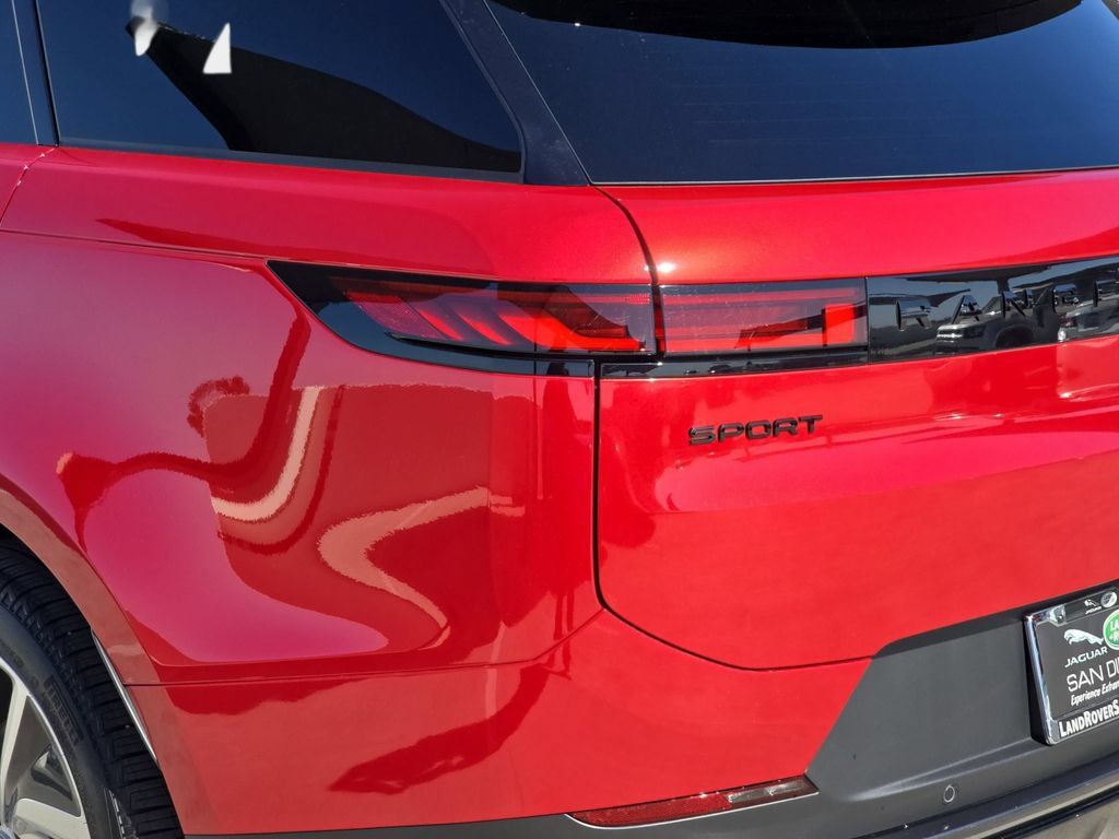 New 2025 Land Rover Range Rover Sport SE AWD/4WD image 36