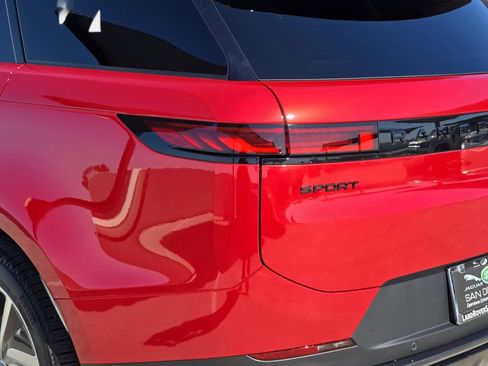New 2025 Land Rover Range Rover Sport SE AWD/4WD image 36