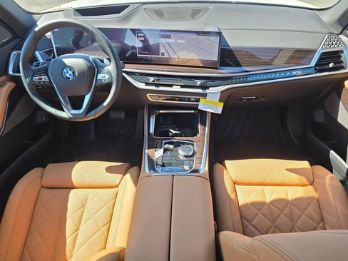 New 2026 BMW X5 xDrive50e AWD/4WD image 9